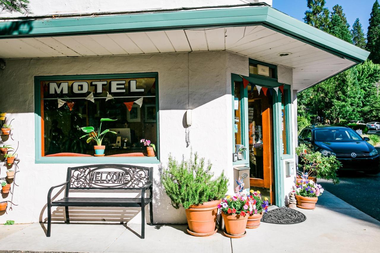 Outside Inn Nevada City Exterior photo